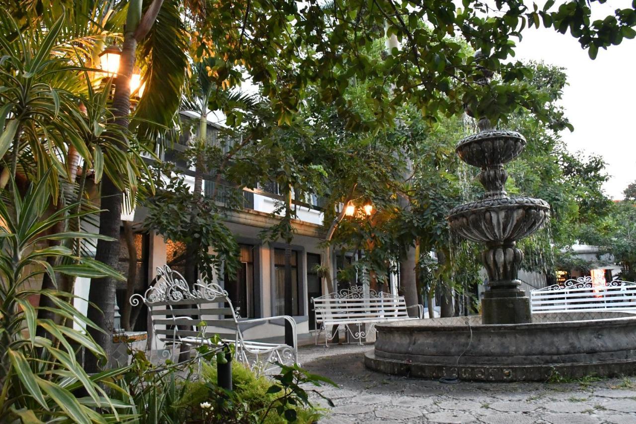 Hotel Posada Santa Fe Guadalajara Eksteriør billede